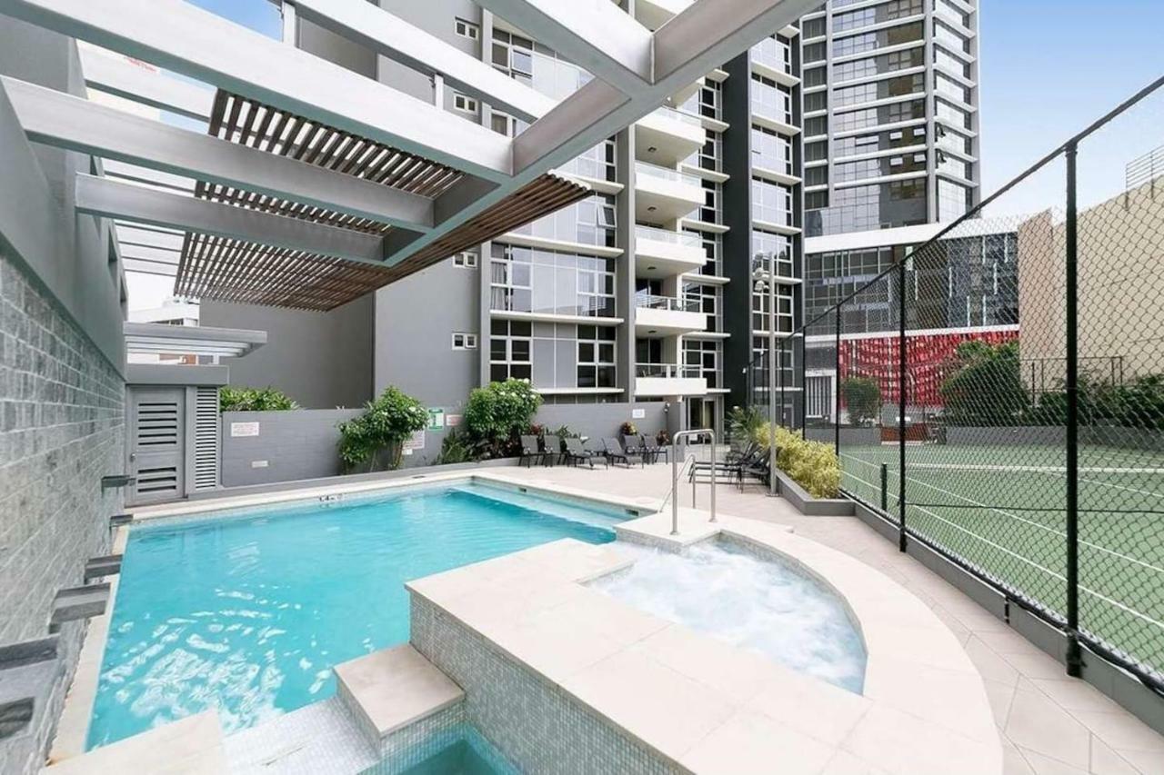 Amazing River View - 3 Bedroom Apartment - Brisbane Cbd - Netflix - Fast Wifi - Carpark Exterior foto